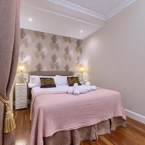https://bailen-reformado-elegante-con-wifi.basquecountryhotels.org